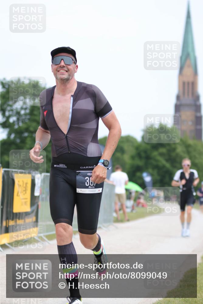 22.06.2025 - Viking Triathlon H.Heesch http://msf.ph/oto/8099049 22.06.2025 13:31:07 Laufen 22, 367 meine-sportfotos.de