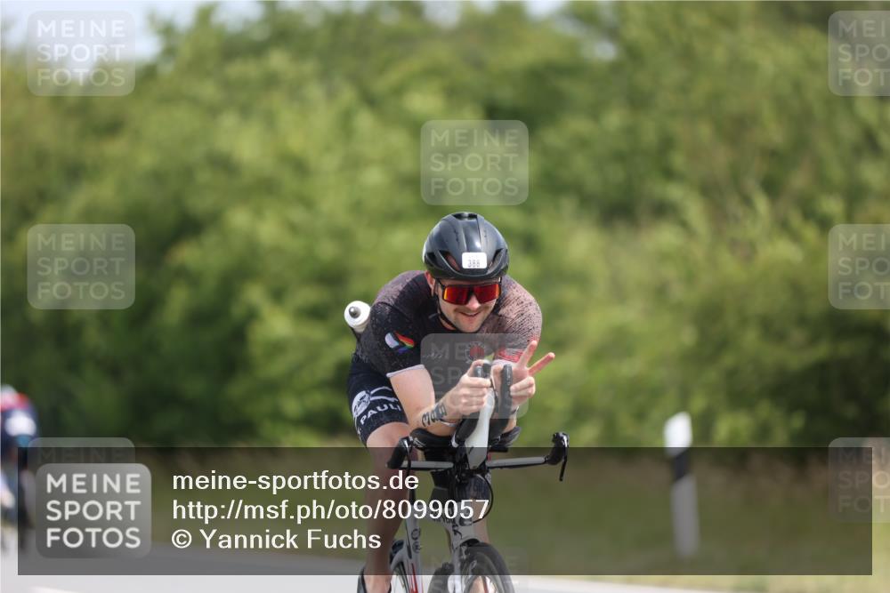 22.06.2025 - Viking Triathlon Yannick Fuchs http://msf.ph/oto/8099057 22.06.2025 12:02:29 Radfahren 51, 90, 198, 278, 350, 384, 388, 401, 407, 423, 522, 526, 534, 536, 642 meine-sportfotos.de