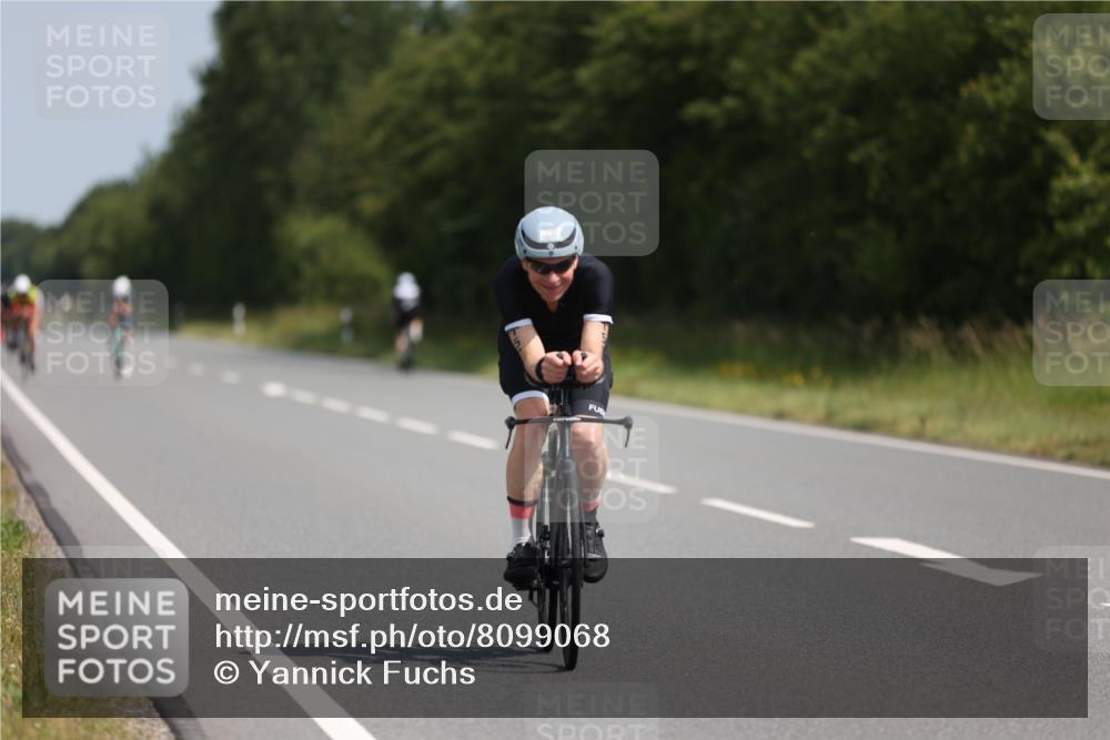 22.06.2025 - Viking Triathlon Yannick Fuchs http://msf.ph/oto/8099068 22.06.2025 11:23:27 Radfahren 157, 332, 351, 398, 632 meine-sportfotos.de