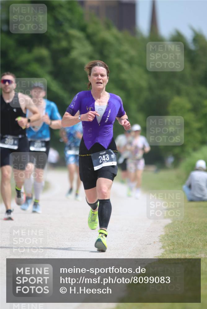 22.06.2025 - Viking Triathlon H.Heesch http://msf.ph/oto/8099083 22.06.2025 13:16:04 Laufen 243, 399 meine-sportfotos.de