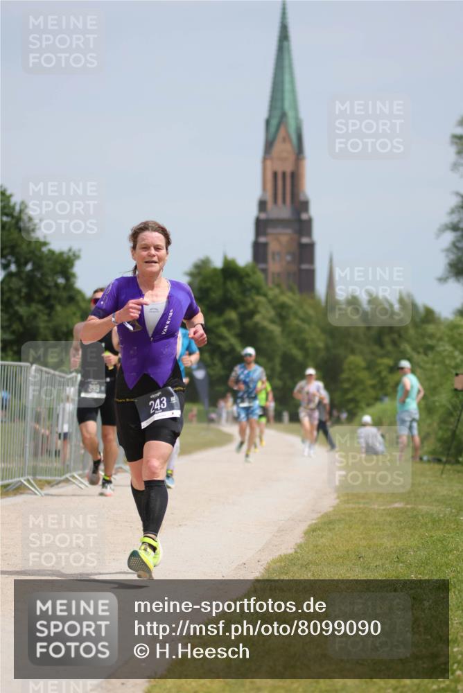 22.06.2025 - Viking Triathlon H.Heesch http://msf.ph/oto/8099090 22.06.2025 13:16:08 Laufen 243, 298, 399 meine-sportfotos.de