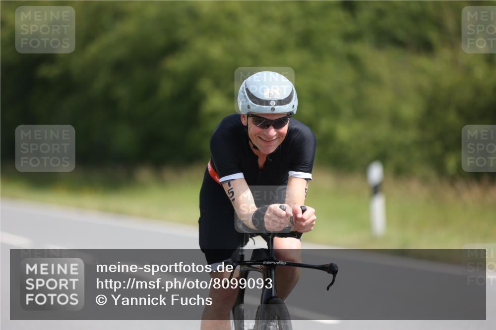 22.06.2025 - Viking Triathlon Yannick Fuchs http://msf.ph/oto/8099093 22.06.2025 11:23:28 Radfahren 157, 177, 351, 398, 470, 632 meine-sportfotos.de
