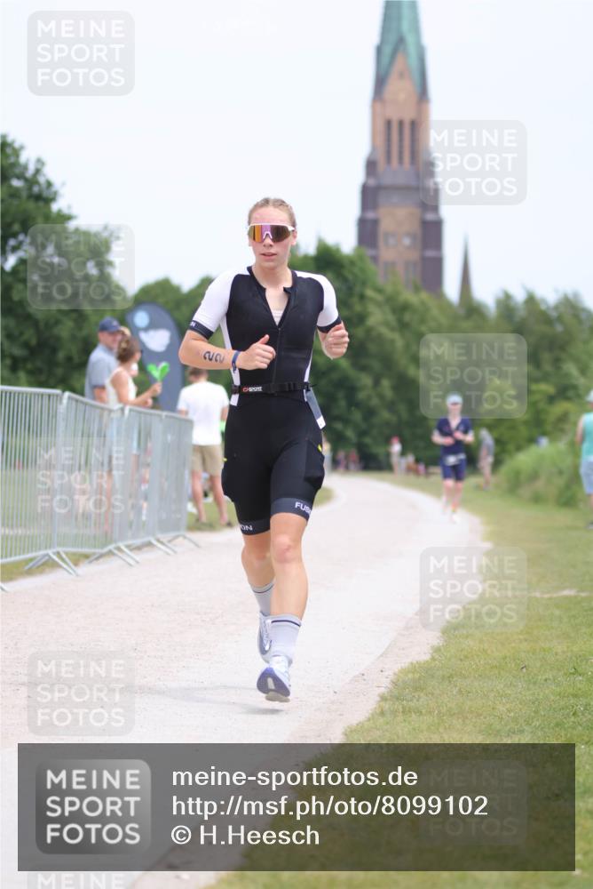 22.06.2025 - Viking Triathlon H.Heesch http://msf.ph/oto/8099102 22.06.2025 13:31:11 Laufen 22, 367 meine-sportfotos.de