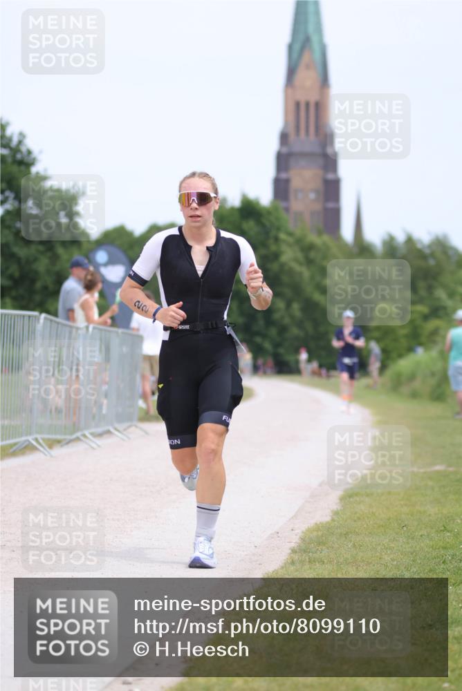 22.06.2025 - Viking Triathlon H.Heesch http://msf.ph/oto/8099110 22.06.2025 13:31:11 Laufen 22, 367 meine-sportfotos.de