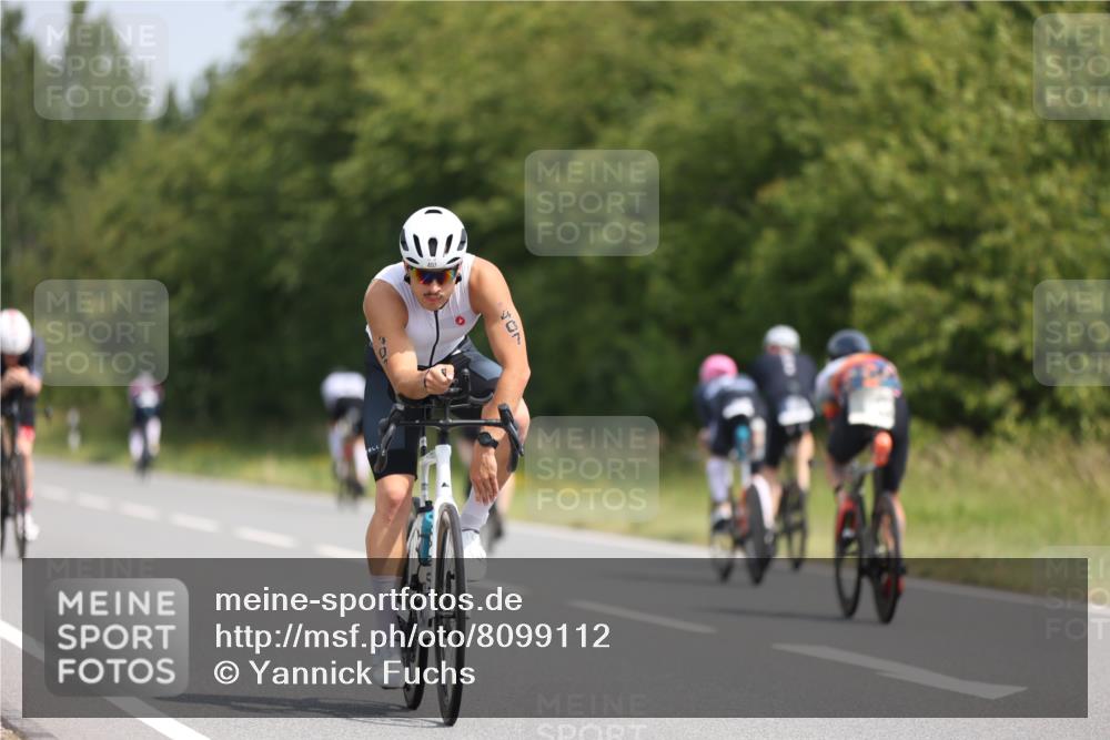 22.06.2025 - Viking Triathlon Yannick Fuchs http://msf.ph/oto/8099112 22.06.2025 12:02:32 Radfahren 18, 90, 198, 278, 350, 374, 384, 388, 407, 423, 522, 526, 534, 536, 546, 630, 642 meine-sportfotos.de
