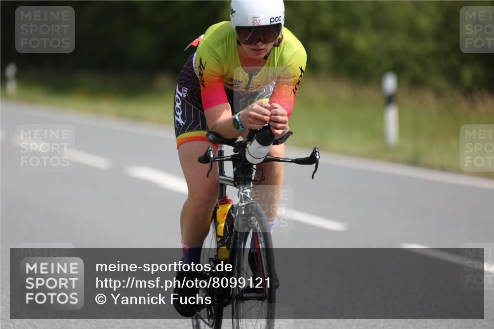 22.06.2025 - Viking Triathlon Yannick Fuchs http://msf.ph/oto/8099121 22.06.2025 11:23:36 Radfahren 34, 177, 179, 334, 365, 385, 398, 470, 484, 632, 642 meine-sportfotos.de