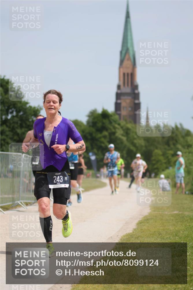 22.06.2025 - Viking Triathlon H.Heesch http://msf.ph/oto/8099124 22.06.2025 13:16:08 Laufen 243, 298, 399 meine-sportfotos.de