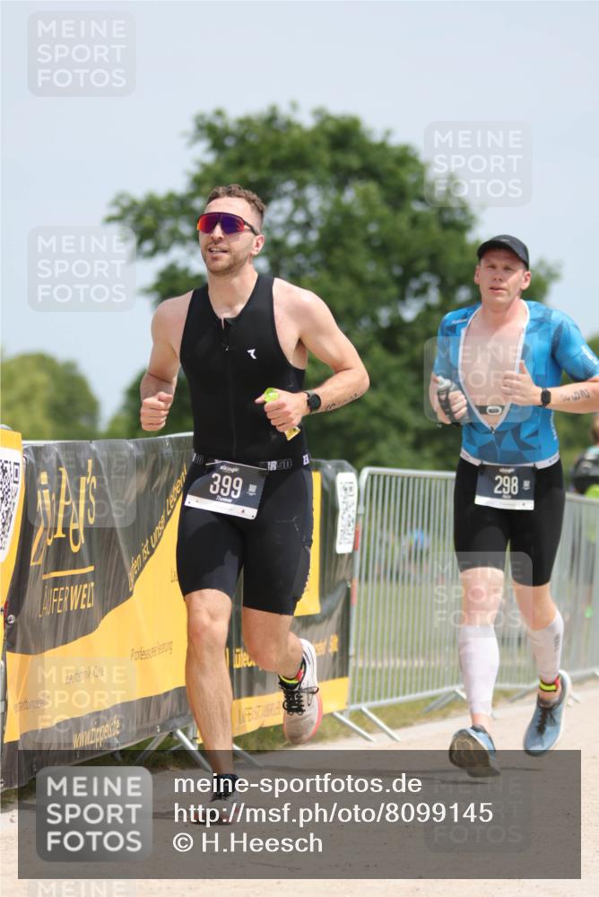22.06.2025 - Viking Triathlon H.Heesch http://msf.ph/oto/8099145 22.06.2025 13:16:11 Laufen 21, 70, 175, 243, 298, 399 meine-sportfotos.de