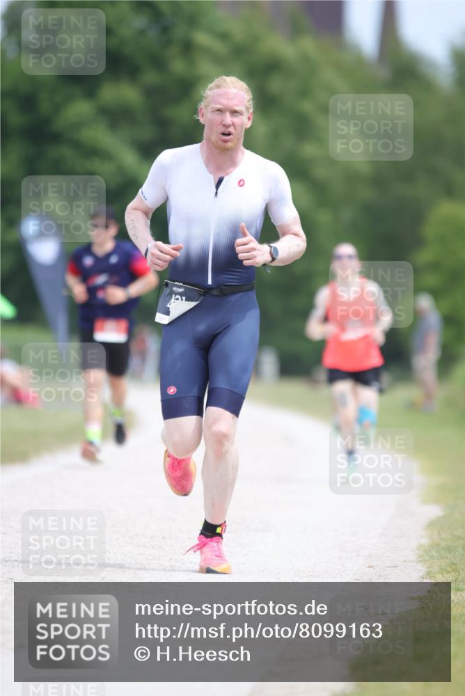 22.06.2025 - Viking Triathlon H.Heesch http://msf.ph/oto/8099163 22.06.2025 13:31:37 Laufen 5, 421, 620 meine-sportfotos.de