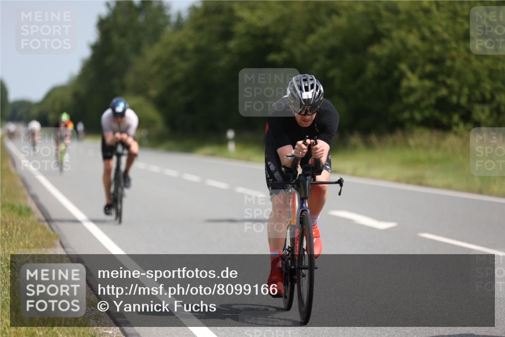 22.06.2025 - Viking Triathlon Yannick Fuchs http://msf.ph/oto/8099166 22.06.2025 11:23:39 Radfahren 21, 34, 177, 179, 334, 363, 365, 385, 398, 414, 470, 484, 632, 642 meine-sportfotos.de