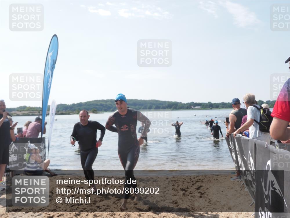 22.06.2025 - Viking Triathlon MichiJ http://msf.ph/oto/8099202 22.06.2025 10:43:41 Schwimmen 410, 480, 531, 620 meine-sportfotos.de