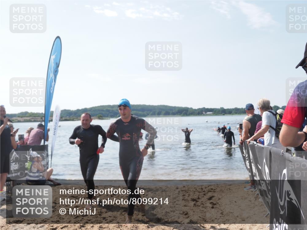 22.06.2025 - Viking Triathlon MichiJ http://msf.ph/oto/8099214 22.06.2025 10:43:41 Schwimmen 410, 480, 531, 620 meine-sportfotos.de