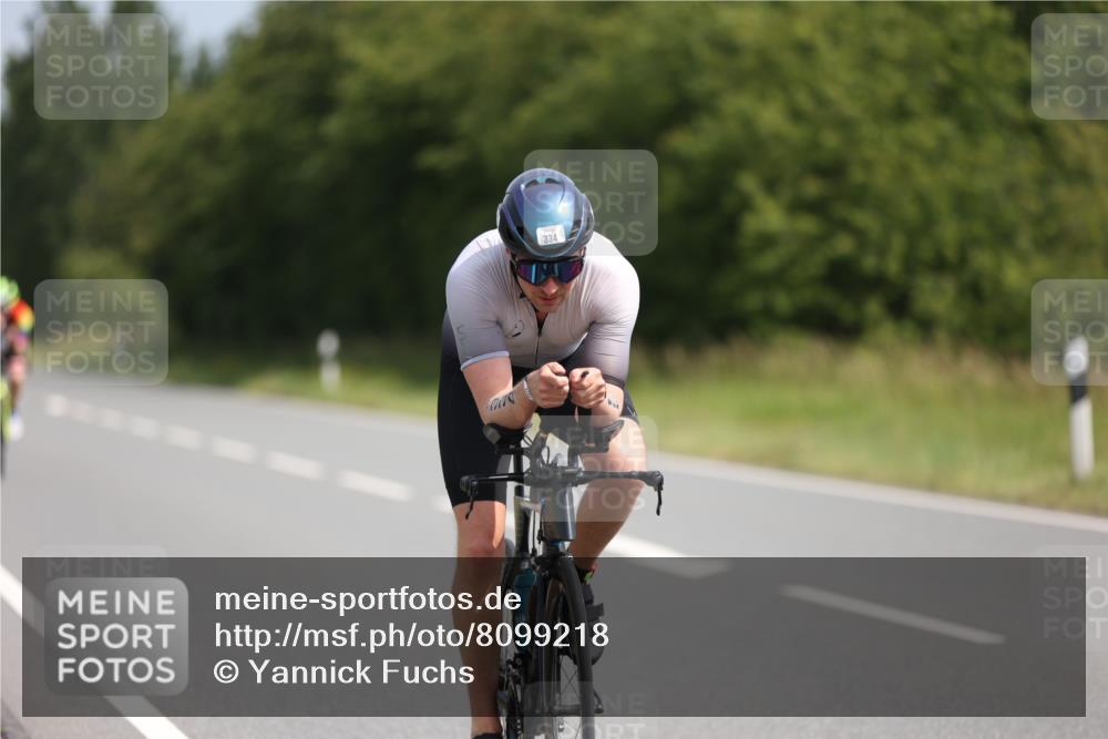 22.06.2025 - Viking Triathlon Yannick Fuchs http://msf.ph/oto/8099218 22.06.2025 11:23:41 Radfahren 21, 34, 177, 179, 334, 363, 365, 385, 414, 470, 484, 642 meine-sportfotos.de