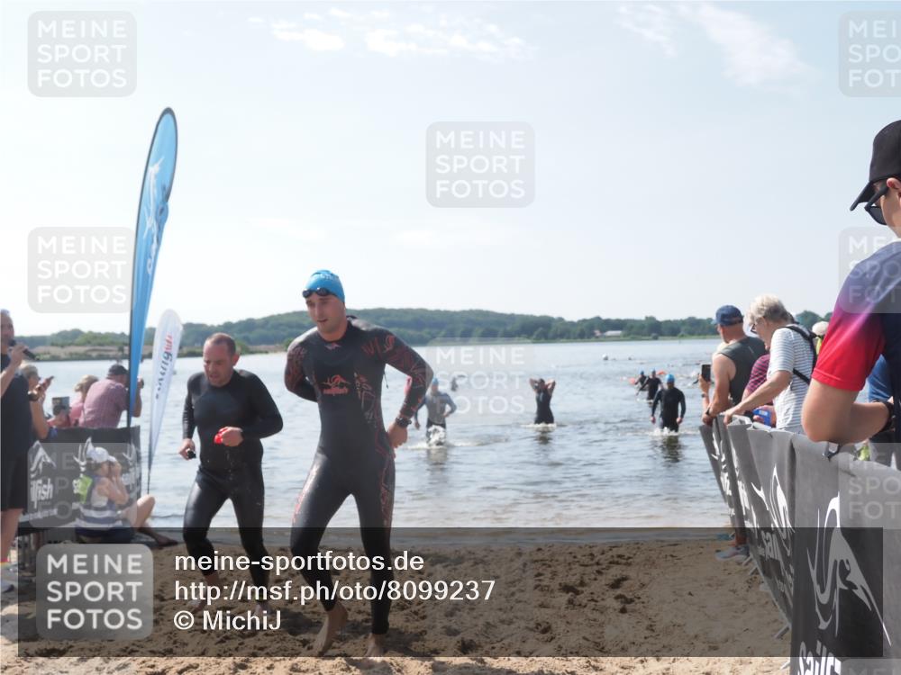 22.06.2025 - Viking Triathlon MichiJ http://msf.ph/oto/8099237 22.06.2025 10:43:41 Schwimmen 410, 480, 531, 620 meine-sportfotos.de