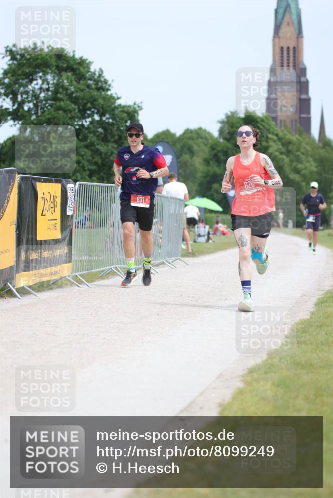 22.06.2025 - Viking Triathlon H.Heesch http://msf.ph/oto/8099249 22.06.2025 13:31:43 Laufen 5, 421, 620, 631 meine-sportfotos.de