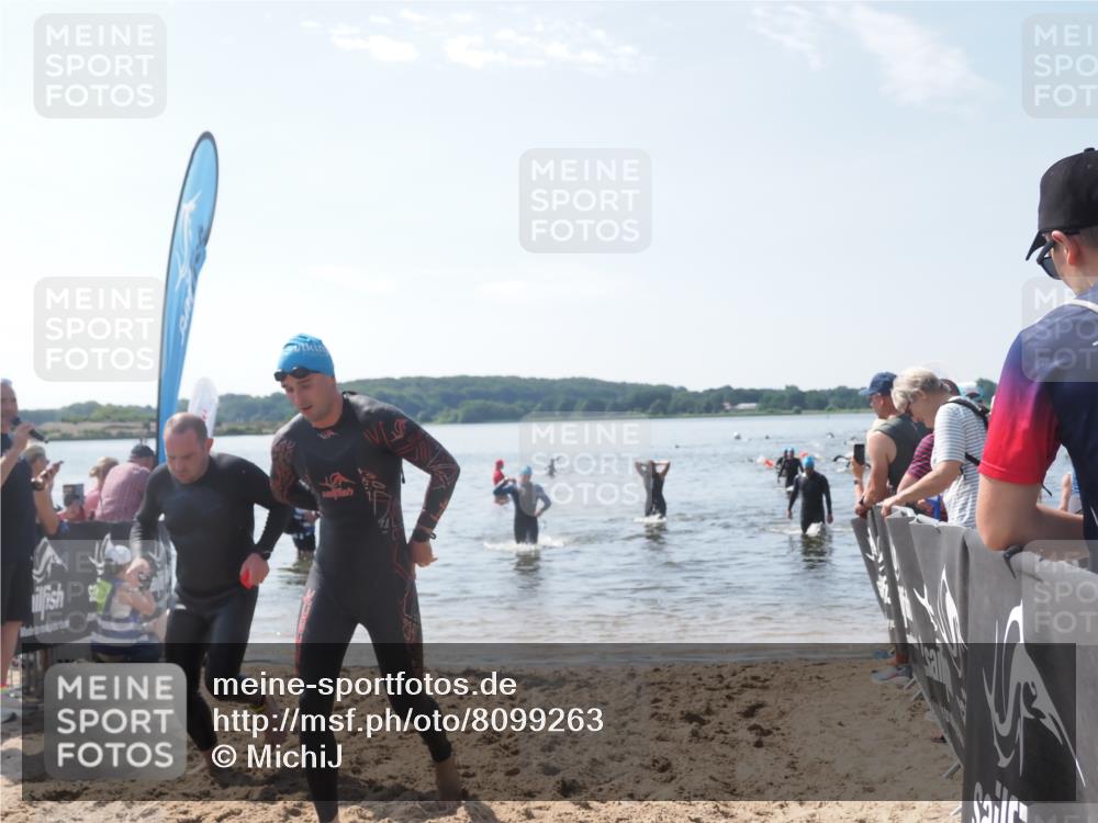 22.06.2025 - Viking Triathlon MichiJ http://msf.ph/oto/8099263 22.06.2025 10:43:41 Schwimmen 410, 480, 531, 620 meine-sportfotos.de