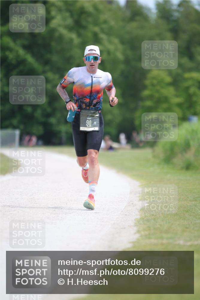 22.06.2025 - Viking Triathlon H.Heesch http://msf.ph/oto/8099276 22.06.2025 12:44:05 Laufen 90 meine-sportfotos.de