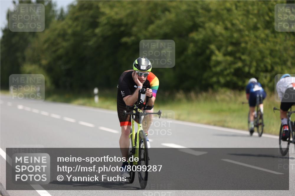 22.06.2025 - Viking Triathlon Yannick Fuchs http://msf.ph/oto/8099287 22.06.2025 11:23:43 Radfahren 21, 34, 45, 179, 334, 363, 365, 385, 414, 484, 642 meine-sportfotos.de