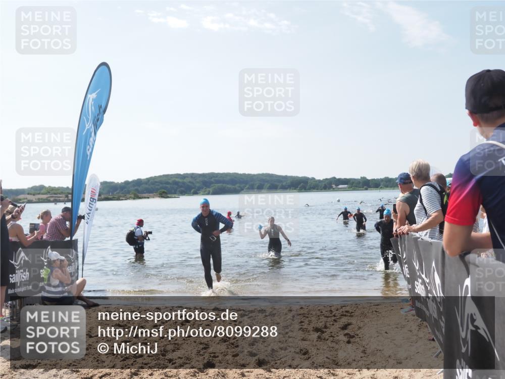 22.06.2025 - Viking Triathlon MichiJ http://msf.ph/oto/8099288 22.06.2025 10:43:47 Schwimmen 362, 410, 480, 531 meine-sportfotos.de