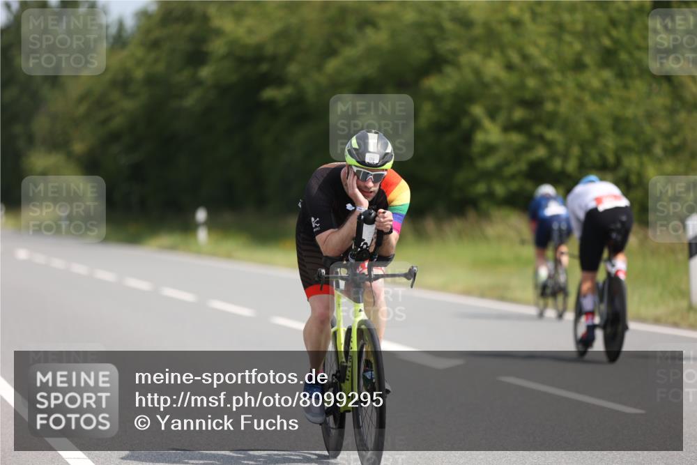 22.06.2025 - Viking Triathlon Yannick Fuchs http://msf.ph/oto/8099295 22.06.2025 11:23:43 Radfahren 21, 34, 45, 179, 334, 363, 365, 385, 414, 484, 642 meine-sportfotos.de