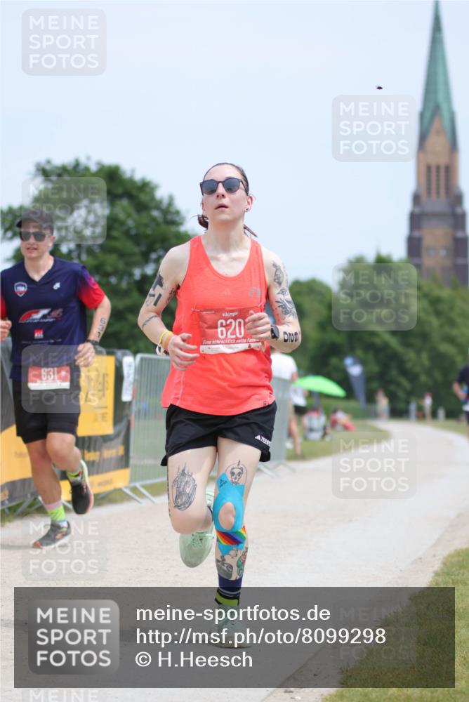 22.06.2025 - Viking Triathlon H.Heesch http://msf.ph/oto/8099298 22.06.2025 13:31:45 Laufen 5, 159, 620, 631 meine-sportfotos.de