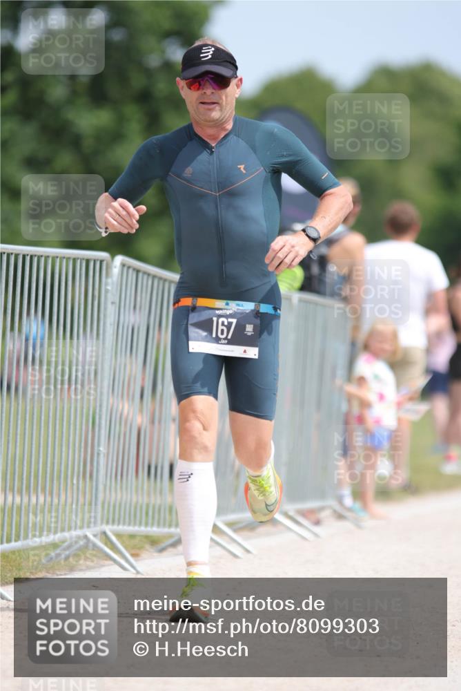 22.06.2025 - Viking Triathlon H.Heesch http://msf.ph/oto/8099303 22.06.2025 13:16:36 Laufen 167 meine-sportfotos.de