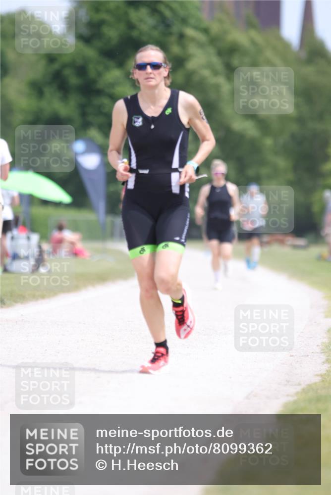 22.06.2025 - Viking Triathlon H.Heesch http://msf.ph/oto/8099362 22.06.2025 13:32:14 Laufen 606 meine-sportfotos.de