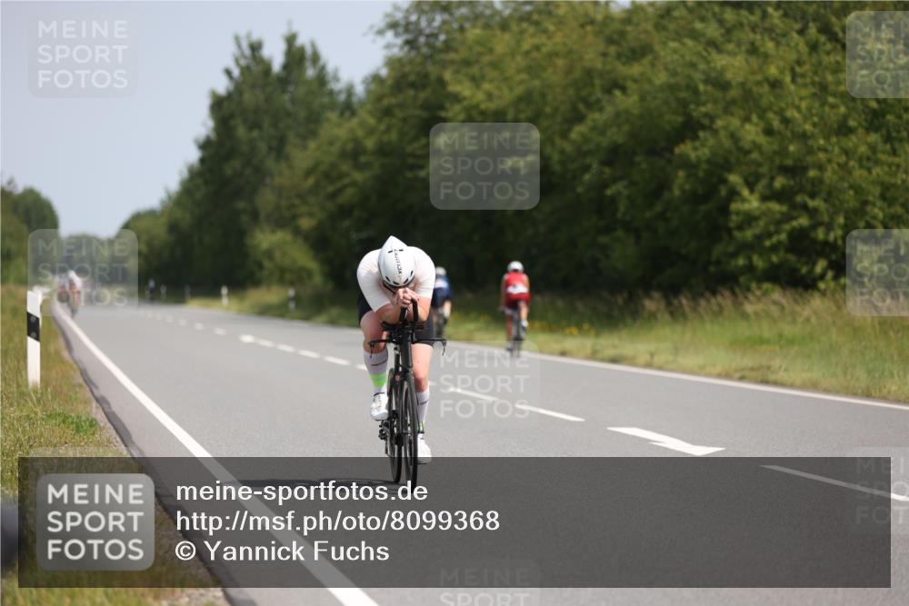 22.06.2025 - Viking Triathlon Yannick Fuchs http://msf.ph/oto/8099368 22.06.2025 11:23:47 Radfahren 6, 21, 45, 179, 363, 414 meine-sportfotos.de