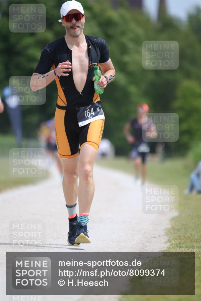 22.06.2025 - Viking Triathlon H.Heesch http://msf.ph/oto/8099374 22.06.2025 13:16:46 Laufen 164 meine-sportfotos.de