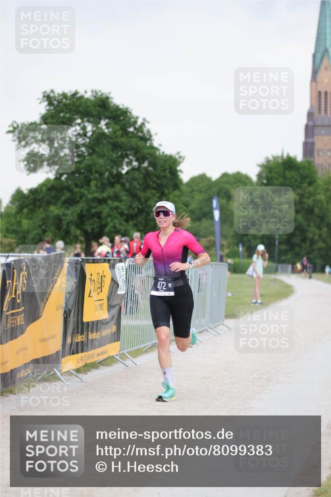 22.06.2025 - Viking Triathlon H.Heesch http://msf.ph/oto/8099383 22.06.2025 16:35:16 Laufen 472 meine-sportfotos.de