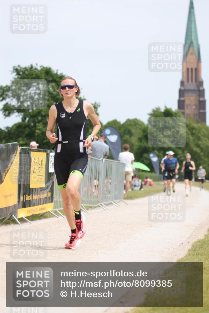 22.06.2025 - Viking Triathlon H.Heesch http://msf.ph/oto/8099385 22.06.2025 13:32:16 Laufen 606 meine-sportfotos.de