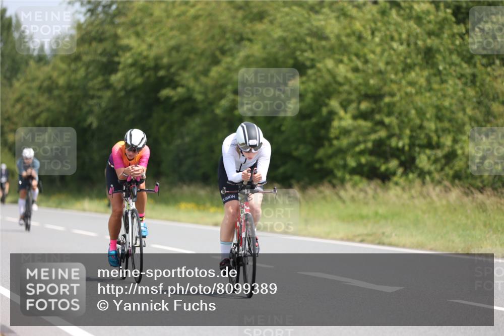 22.06.2025 - Viking Triathlon Yannick Fuchs http://msf.ph/oto/8099389 22.06.2025 12:02:40 Radfahren 18, 19, 40, 122, 187, 209, 244, 278, 316, 317, 350, 374, 377, 395, 428, 452, 506, 522, 536, 546, 630 meine-sportfotos.de