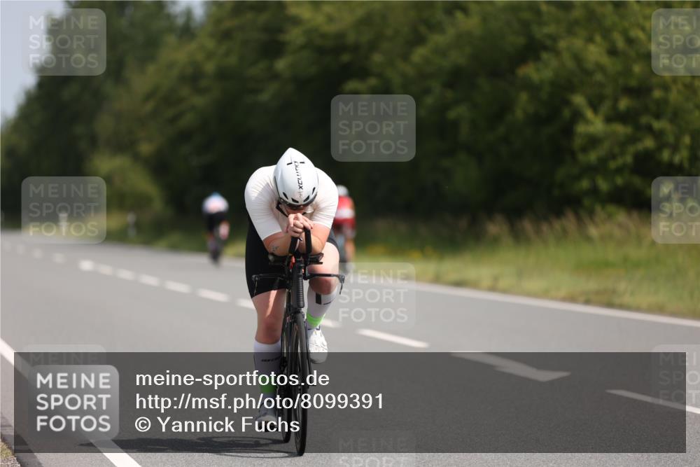 22.06.2025 - Viking Triathlon Yannick Fuchs http://msf.ph/oto/8099391 22.06.2025 11:23:48 Radfahren 6, 21, 45, 179, 363, 414 meine-sportfotos.de