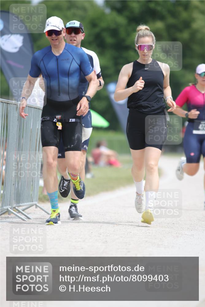 22.06.2025 - Viking Triathlon H.Heesch http://msf.ph/oto/8099403 22.06.2025 13:32:22 Laufen 344, 519 meine-sportfotos.de