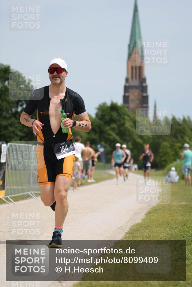 22.06.2025 - Viking Triathlon H.Heesch http://msf.ph/oto/8099409 22.06.2025 13:16:49 Laufen 164, 617 meine-sportfotos.de