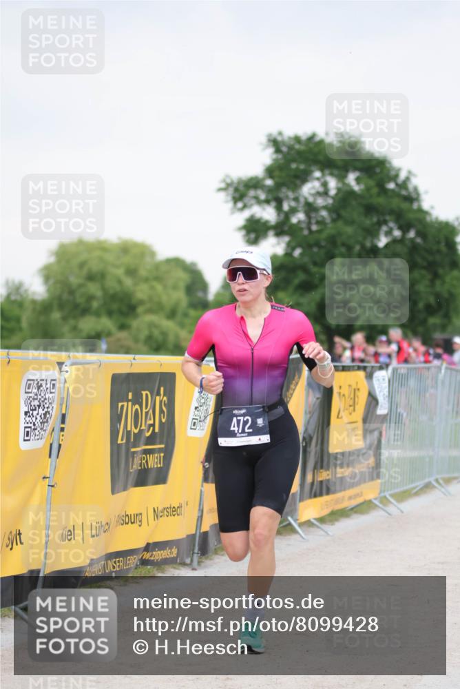 22.06.2025 - Viking Triathlon H.Heesch http://msf.ph/oto/8099428 22.06.2025 16:35:17 Laufen 472 meine-sportfotos.de