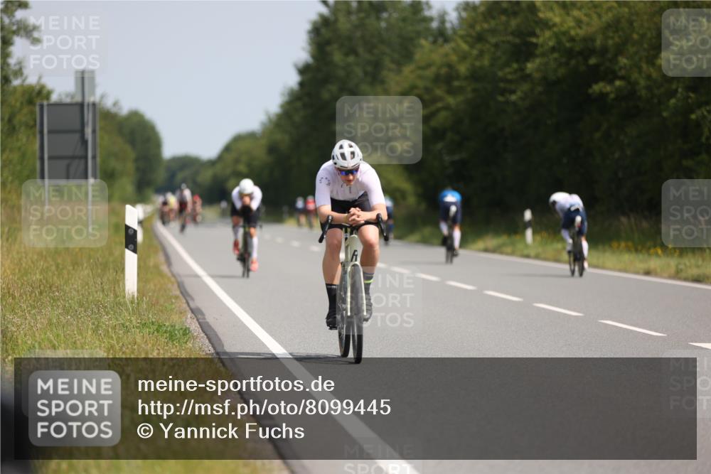 22.06.2025 - Viking Triathlon Yannick Fuchs http://msf.ph/oto/8099445 22.06.2025 11:24:00 Radfahren 436, 474, 658 meine-sportfotos.de