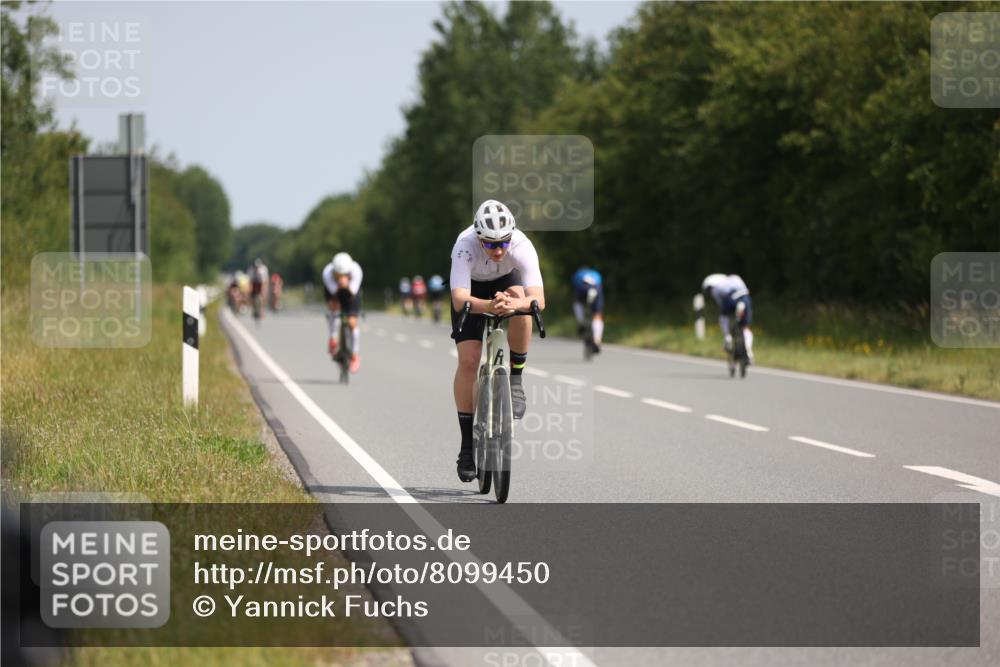 22.06.2025 - Viking Triathlon Yannick Fuchs http://msf.ph/oto/8099450 22.06.2025 11:24:00 Radfahren 436, 474, 658 meine-sportfotos.de