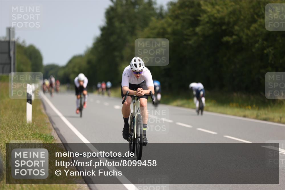 22.06.2025 - Viking Triathlon Yannick Fuchs http://msf.ph/oto/8099458 22.06.2025 11:24:00 Radfahren 436, 474, 658 meine-sportfotos.de