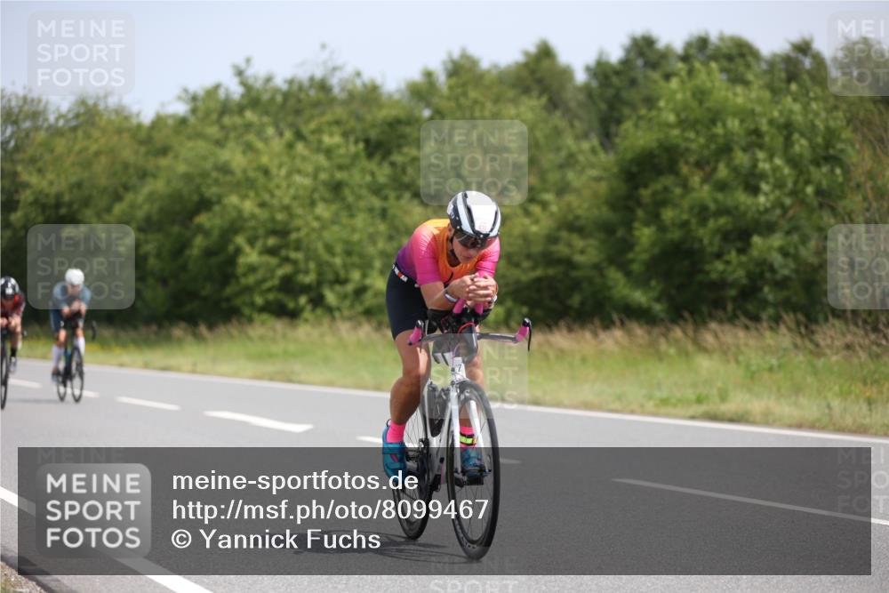 22.06.2025 - Viking Triathlon Yannick Fuchs http://msf.ph/oto/8099467 22.06.2025 12:02:42 Radfahren 18, 19, 40, 84, 122, 127, 187, 209, 240, 244, 316, 317, 350, 374, 377, 395, 428, 452, 506, 531, 536, 546, 630 meine-sportfotos.de