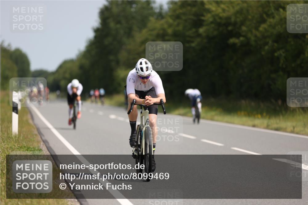 22.06.2025 - Viking Triathlon Yannick Fuchs http://msf.ph/oto/8099469 22.06.2025 11:24:00 Radfahren 436, 474, 658 meine-sportfotos.de