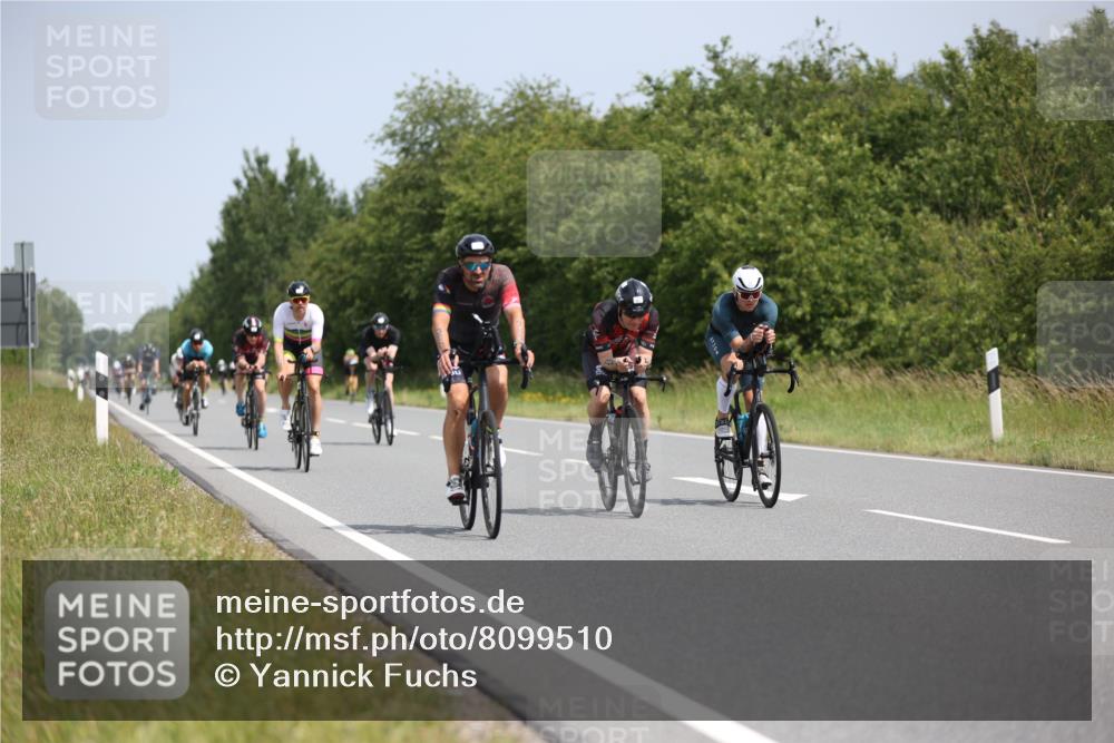 22.06.2025 - Viking Triathlon Yannick Fuchs http://msf.ph/oto/8099510 22.06.2025 12:02:43 Radfahren 18, 19, 40, 84, 122, 127, 187, 209, 240, 244, 316, 317, 374, 377, 395, 428, 452, 506, 531, 546, 630 meine-sportfotos.de
