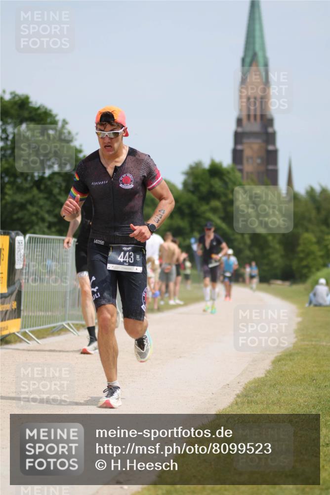 22.06.2025 - Viking Triathlon H.Heesch http://msf.ph/oto/8099523 22.06.2025 13:16:58 Laufen 264, 443, 617 meine-sportfotos.de