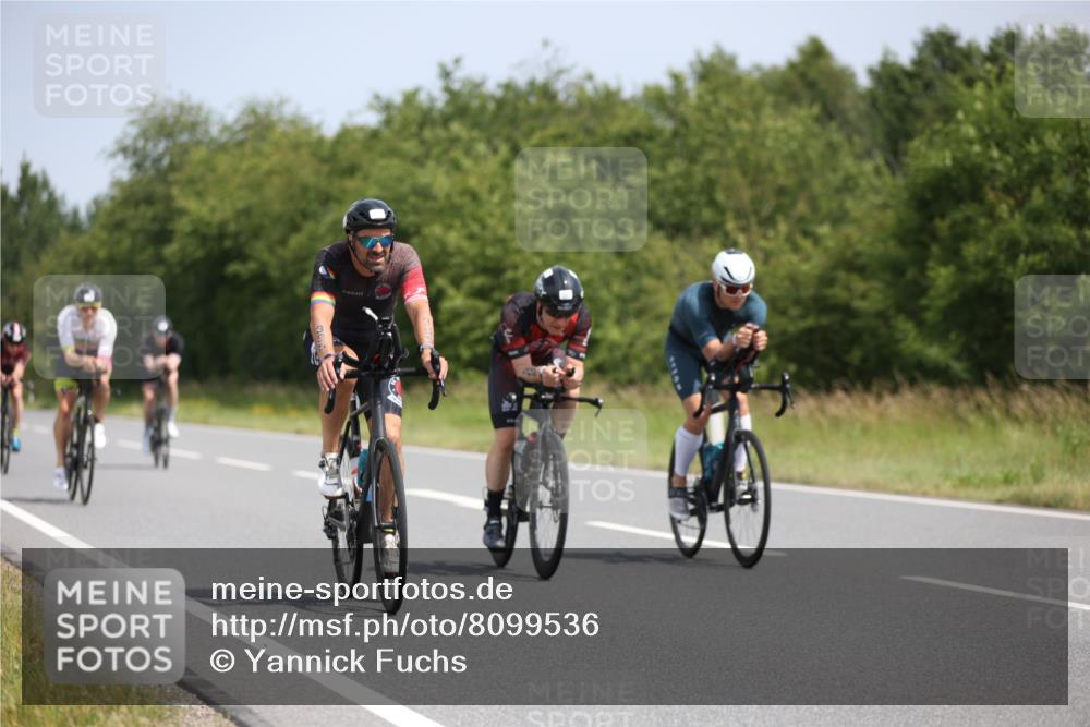 22.06.2025 - Viking Triathlon Yannick Fuchs http://msf.ph/oto/8099536 22.06.2025 12:02:43 Radfahren 18, 19, 40, 84, 122, 127, 187, 209, 240, 244, 316, 317, 374, 377, 395, 428, 452, 506, 531, 546, 630 meine-sportfotos.de