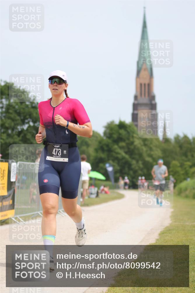 22.06.2025 - Viking Triathlon H.Heesch http://msf.ph/oto/8099542 22.06.2025 13:32:30 Laufen 344, 473, 519 meine-sportfotos.de