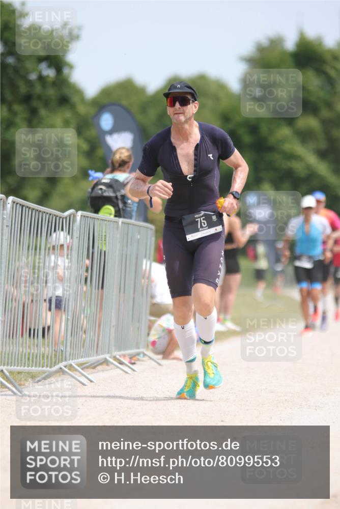 22.06.2025 - Viking Triathlon H.Heesch http://msf.ph/oto/8099553 22.06.2025 13:17:02 Laufen 75, 264, 443 meine-sportfotos.de