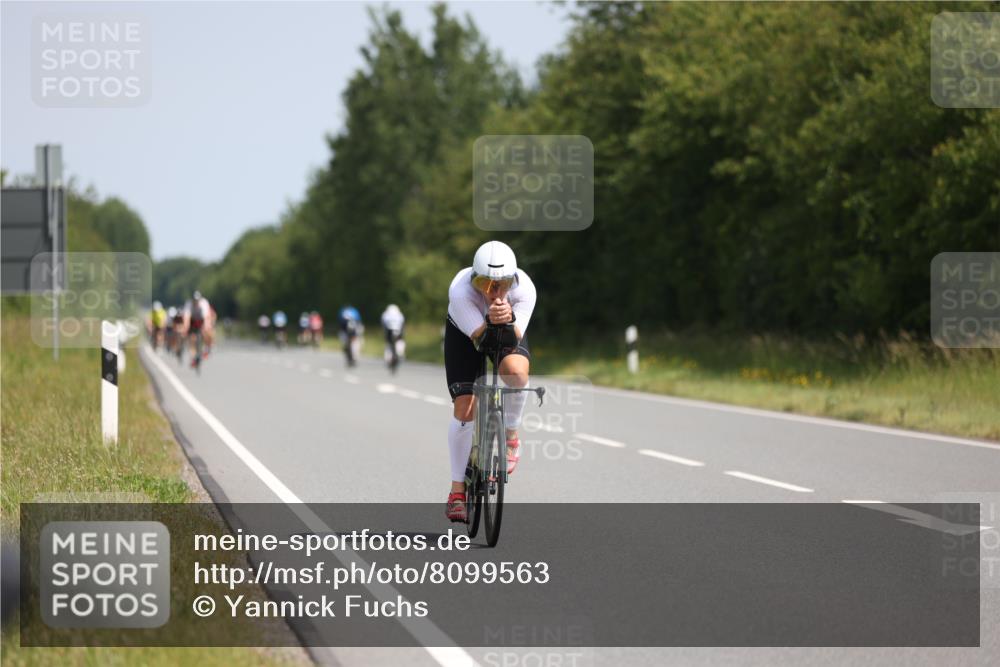 22.06.2025 - Viking Triathlon Yannick Fuchs http://msf.ph/oto/8099563 22.06.2025 11:24:03 Radfahren 396, 436, 474, 658 meine-sportfotos.de