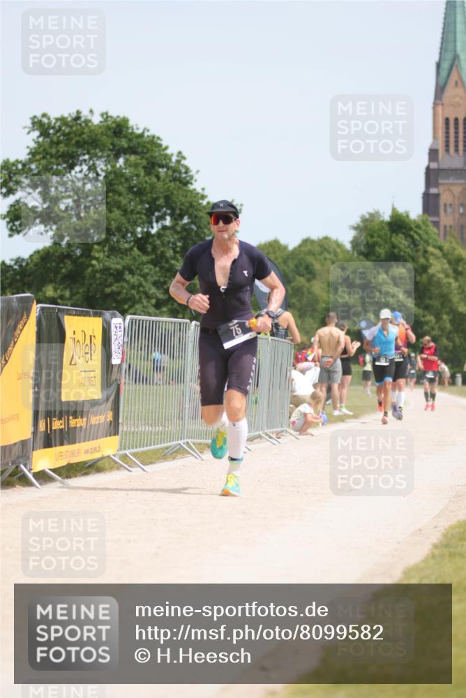22.06.2025 - Viking Triathlon H.Heesch http://msf.ph/oto/8099582 22.06.2025 13:17:04 Laufen 75, 264 meine-sportfotos.de