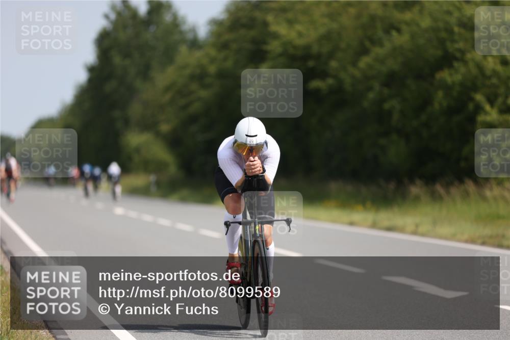22.06.2025 - Viking Triathlon Yannick Fuchs http://msf.ph/oto/8099589 22.06.2025 11:24:04 Radfahren 396, 436, 474, 658 meine-sportfotos.de