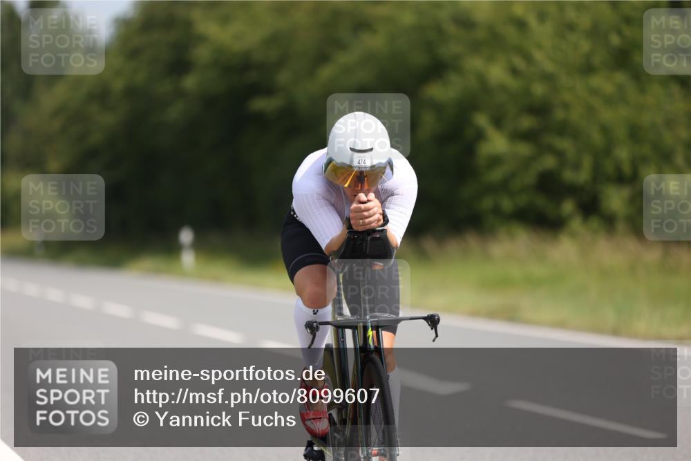 22.06.2025 - Viking Triathlon Yannick Fuchs http://msf.ph/oto/8099607 22.06.2025 11:24:04 Radfahren 396, 436, 474, 658 meine-sportfotos.de